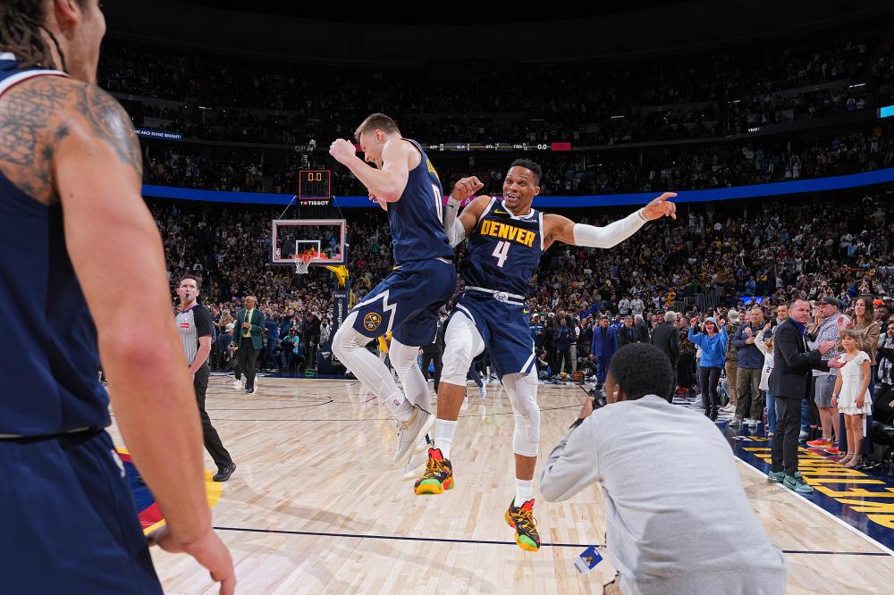 处于一个更 处于一个更