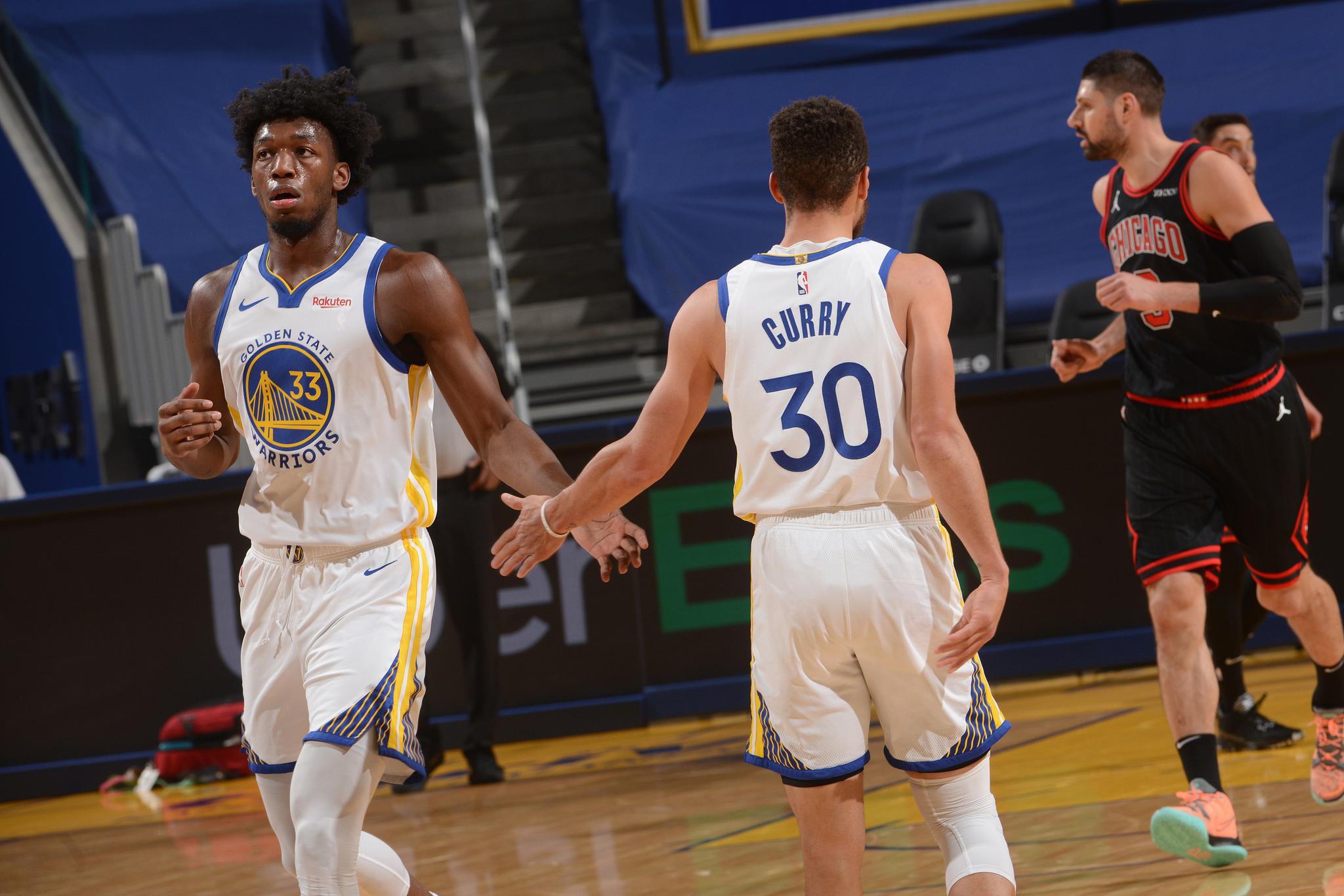 场保持着极 场保持着极