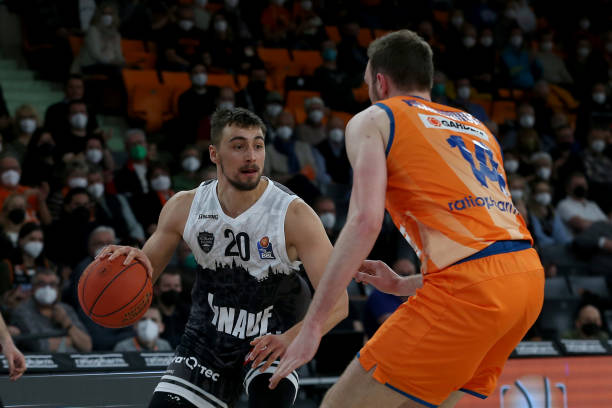 出最终判决 出最终判决