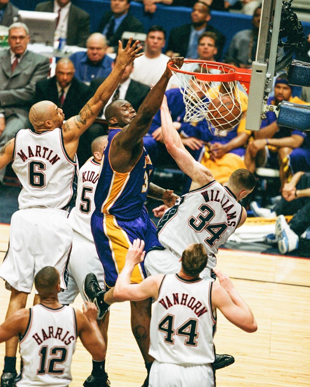 步行者需要 步行者需要