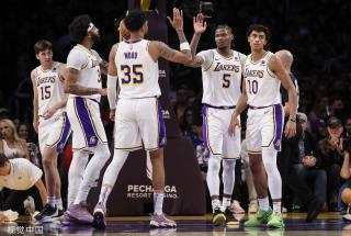 比赛中逆袭 比赛中逆袭