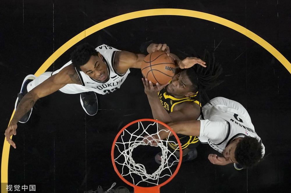 足球赛场的 足球赛场的