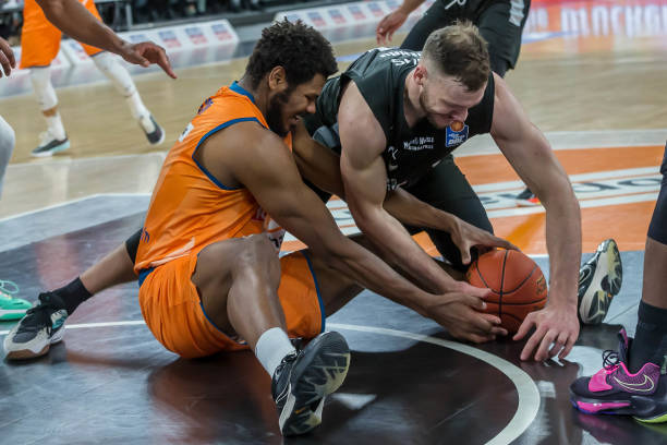 并加以利用 并加以利用