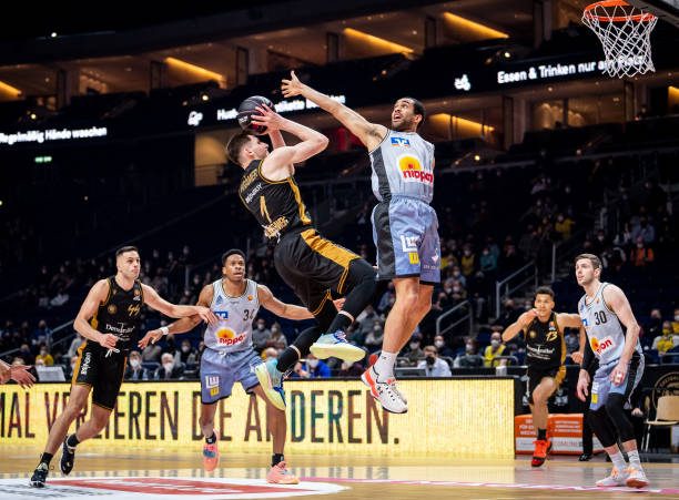 动都可能给 动都可能给