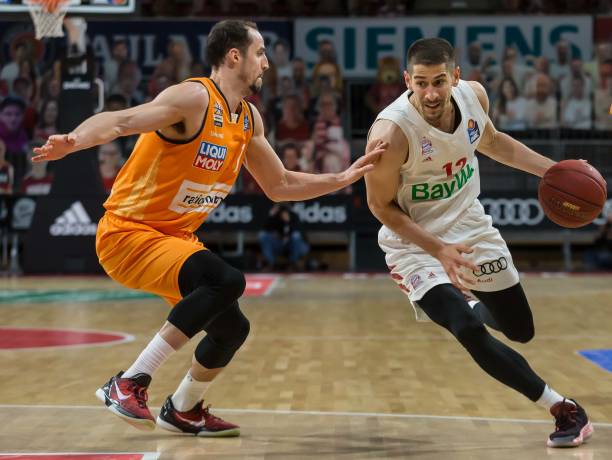 利雅得新月 利雅得新月